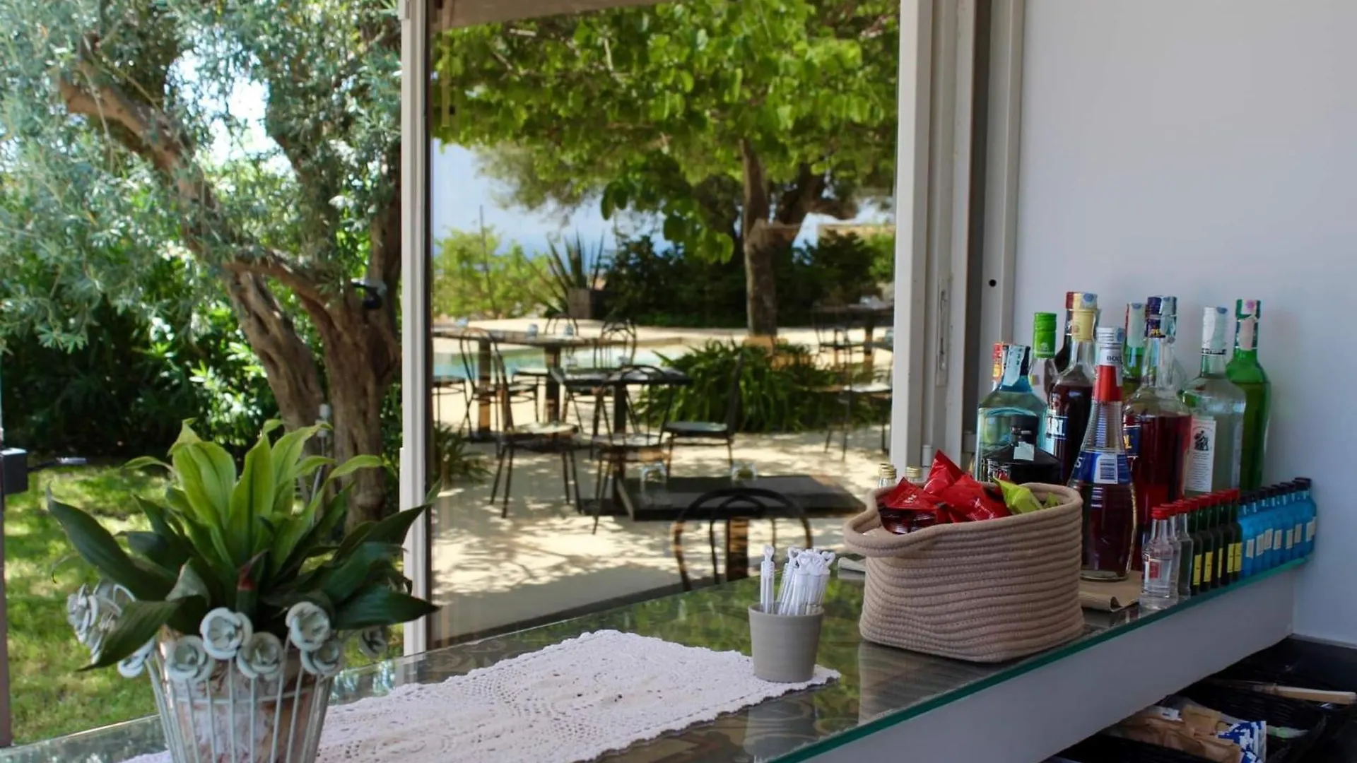 *** Resort Tale Restaurant & Suite Piedimonte Etneo Italy