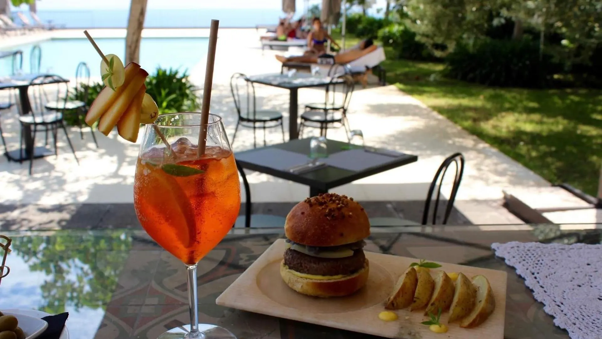 *** Resort Tale Restaurant & Suite Piedimonte Etneo Italy
