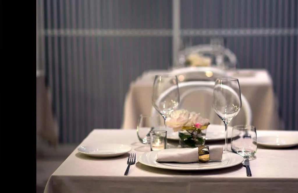 Tale Restaurant & Suite Piedimonte Etneo 3*,