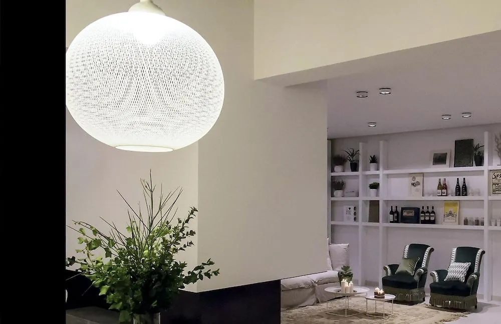 Tale Restaurant & Suite Piedimonte Etneo 3*,