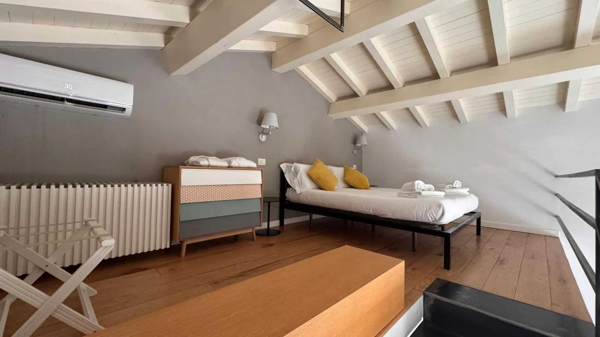 Tale Restaurant & Suite Piedimonte Etneo Italy