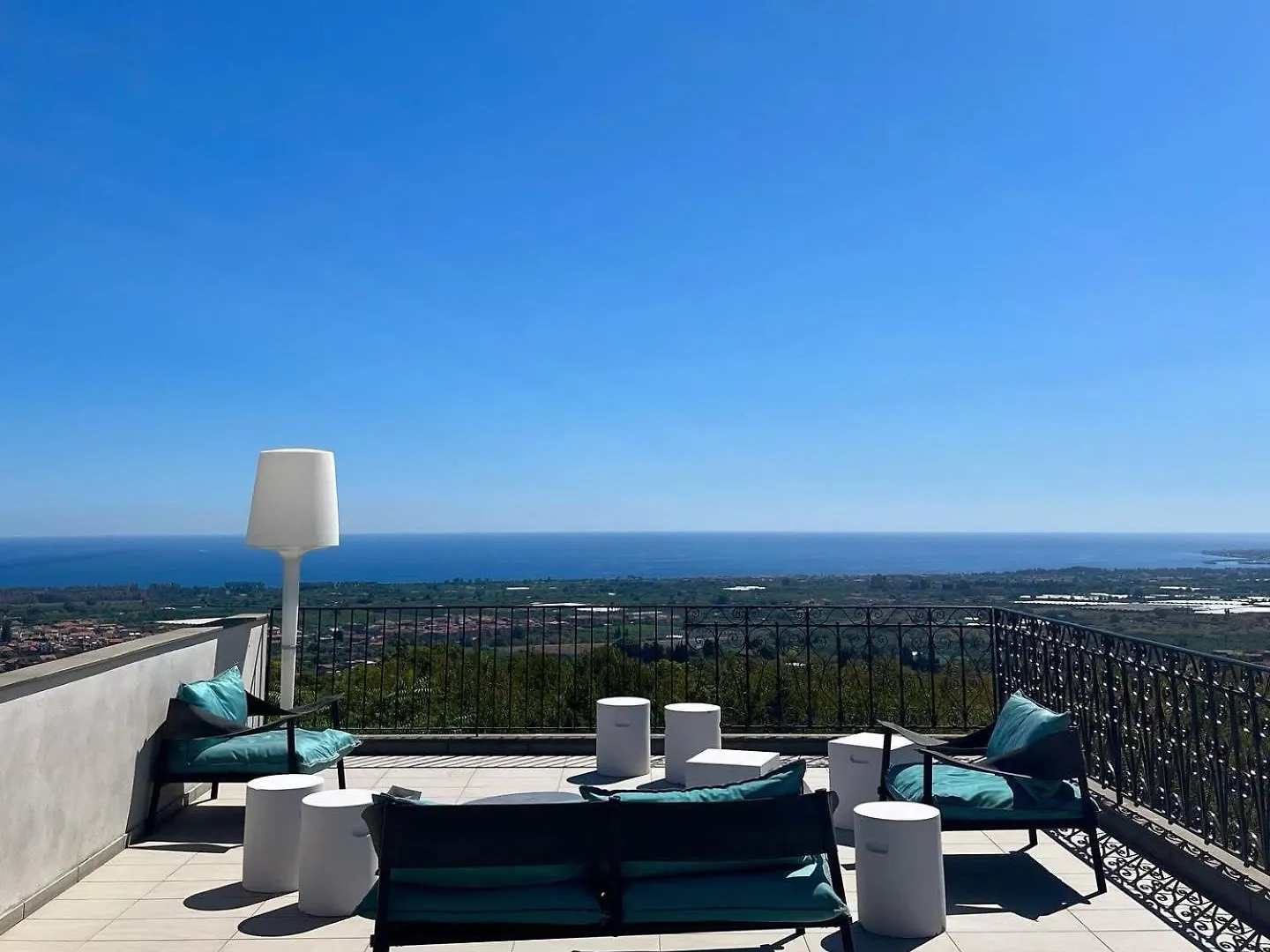 Tale Restaurant & Suite Piedimonte Etneo Italy