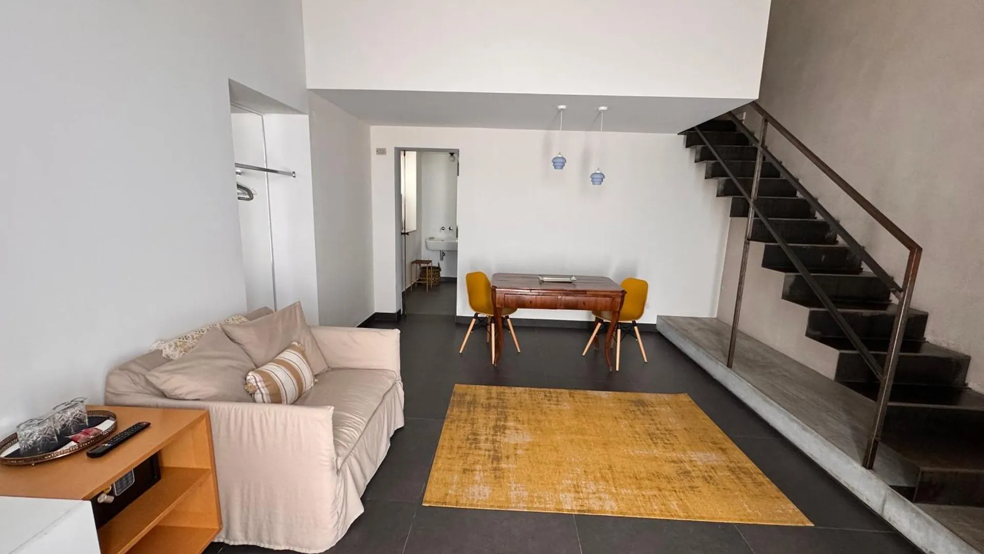 Tale Restaurant & Suite Piedimonte Etneo 3*,  Italy