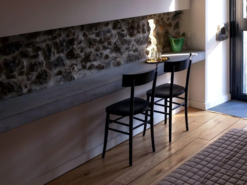 Tale Restaurant & Suite Piedimonte Etneo Italy